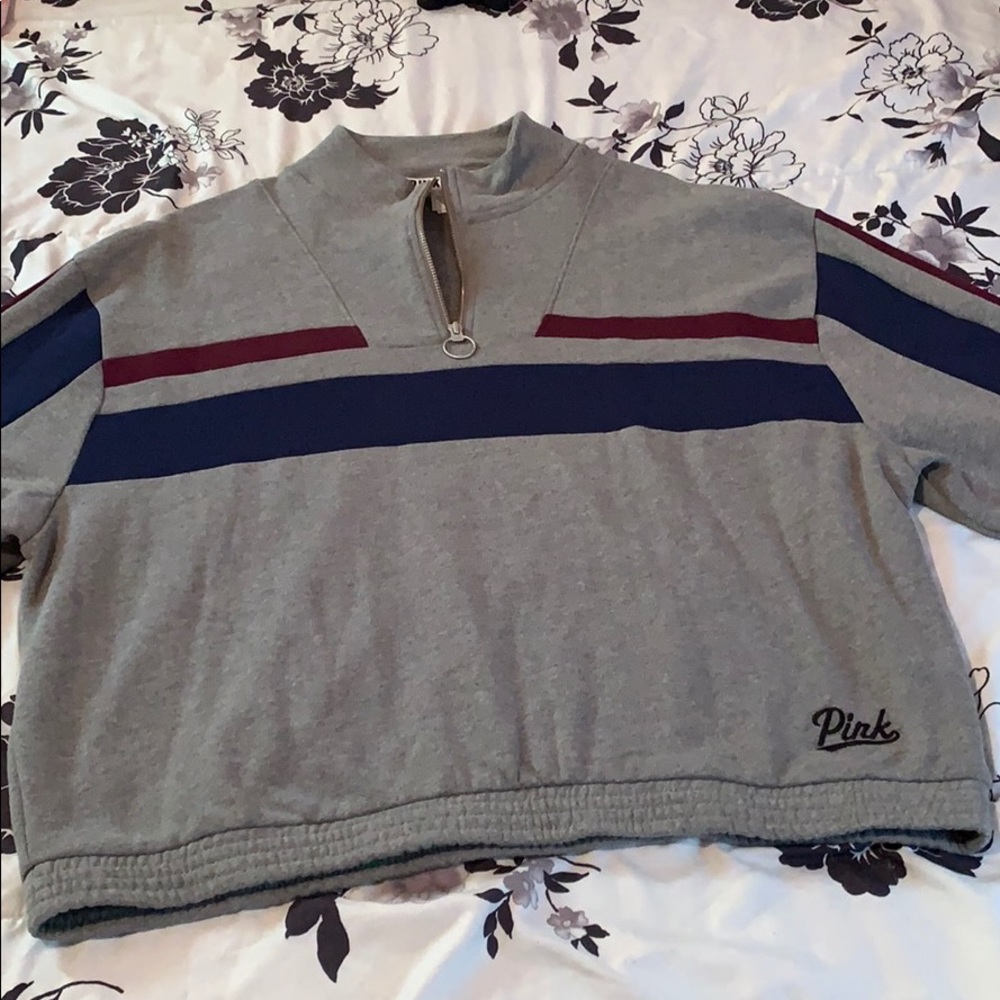 Quarter zip fleece
